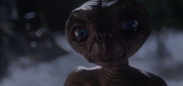 E.T. l'extraterrestre de retour après 37 ans d'absence, le temps d