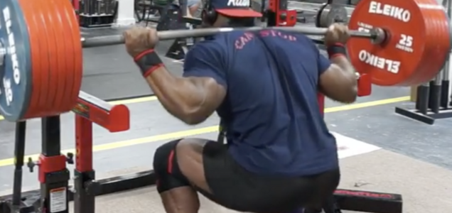 Powerlifter Kevin Oak Squats 365kg 804 Lbs For 3 Rep Pr