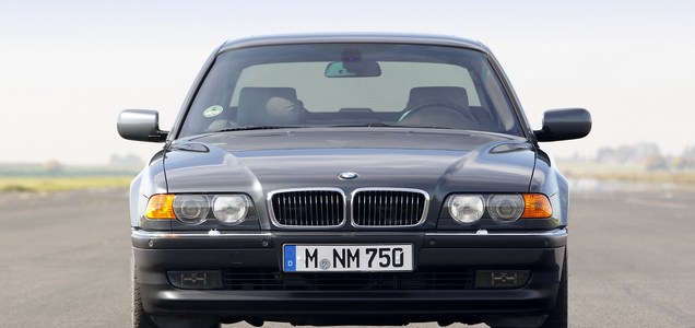 VIDEO: James Bond’s E38 BMW 750iL