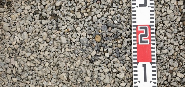 愛知で庭石の導入を考えられている方必見 砂利の種類別価格をご紹介します 揖斐川庭石センターblog