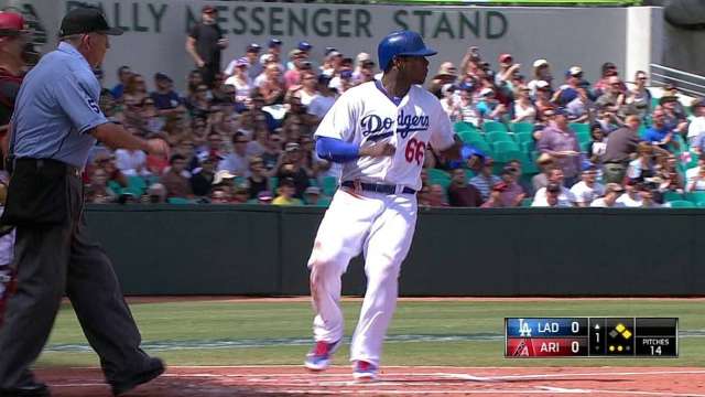 Dee Gordon, Hanley Ramirez help Dodgers pull away from Arizona, 5