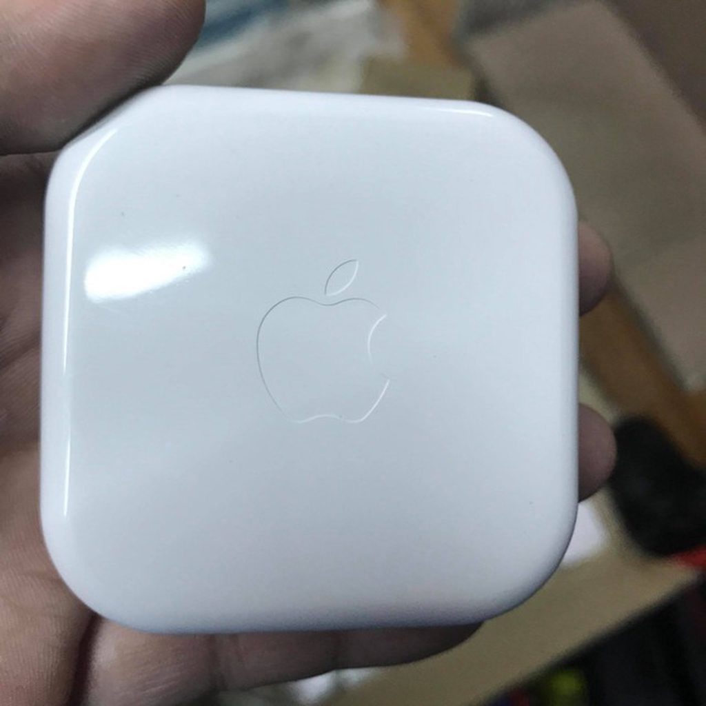 TAI NGHE IPHONE CÓ TÁO CÓ MIC LOẠI A+ NGHE HAY BASS TRESS ẤM